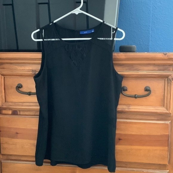 Women’s black Large top - Picture 1 of 2